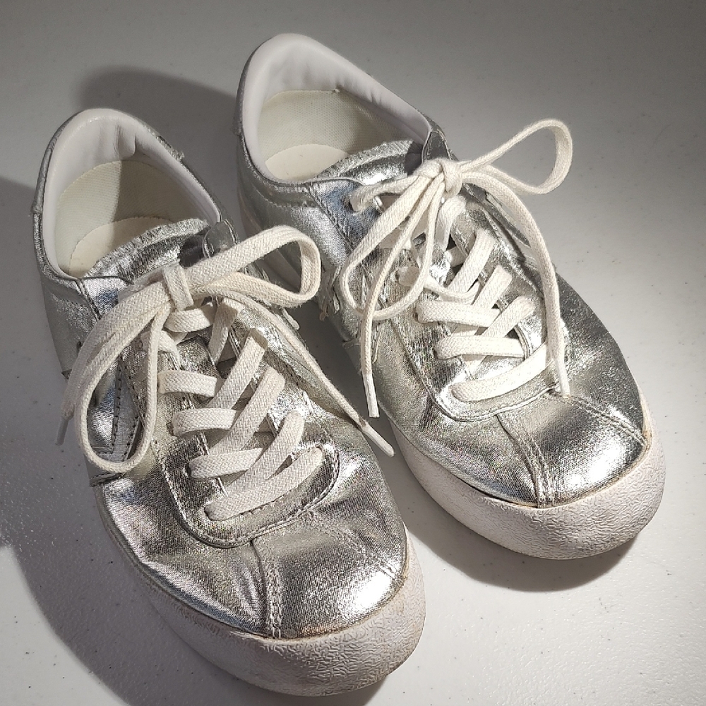 Converse Silver Sneakers